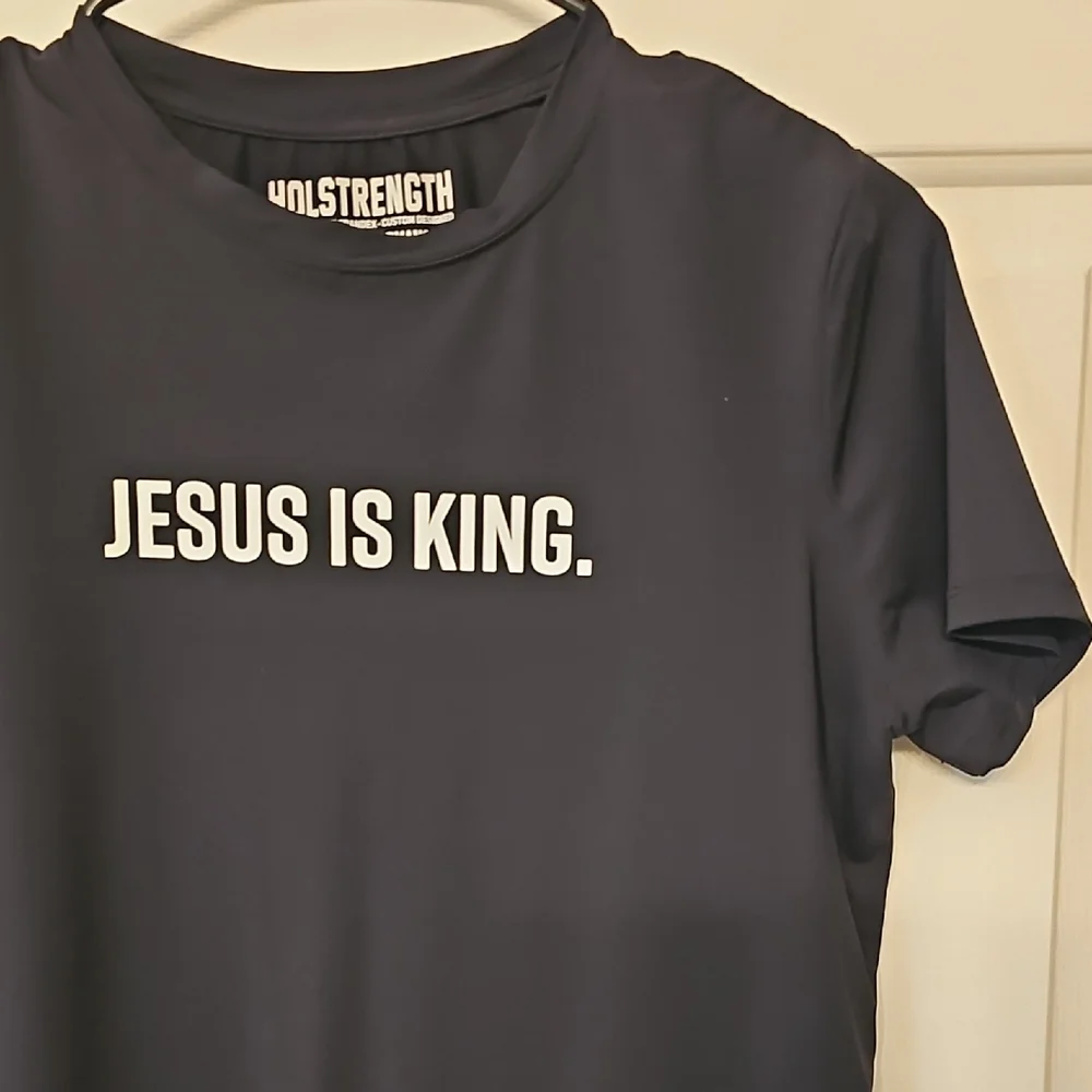 Women's Black T-Shirt with 'Jesus Is King' Print - Picture 3 of 3